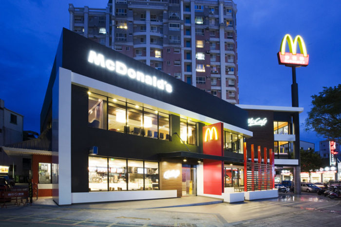 McDonalds-Taiwan-700x467.jpg
